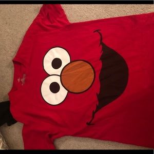 Elmo tshirt
